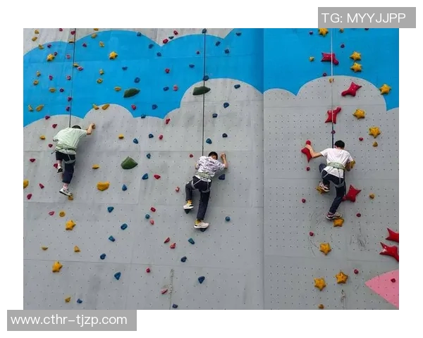 深圳攀岩队的比赛经验揭秘与技巧分享攀岩爱好者必看指南