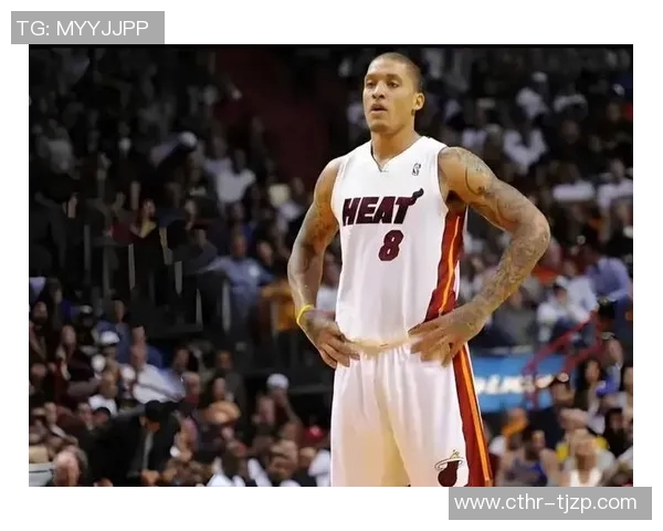 热火球员巴里-布朗喜获最佳新秀称号，开启传奇篮球之旅